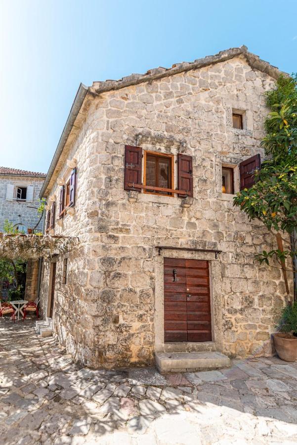 Charming Bohemian House In Perast 빌라 외부 사진